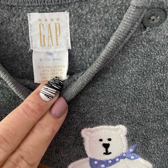 Baby Gap- winter romper, size 6-12 months - Picture 2 of 2